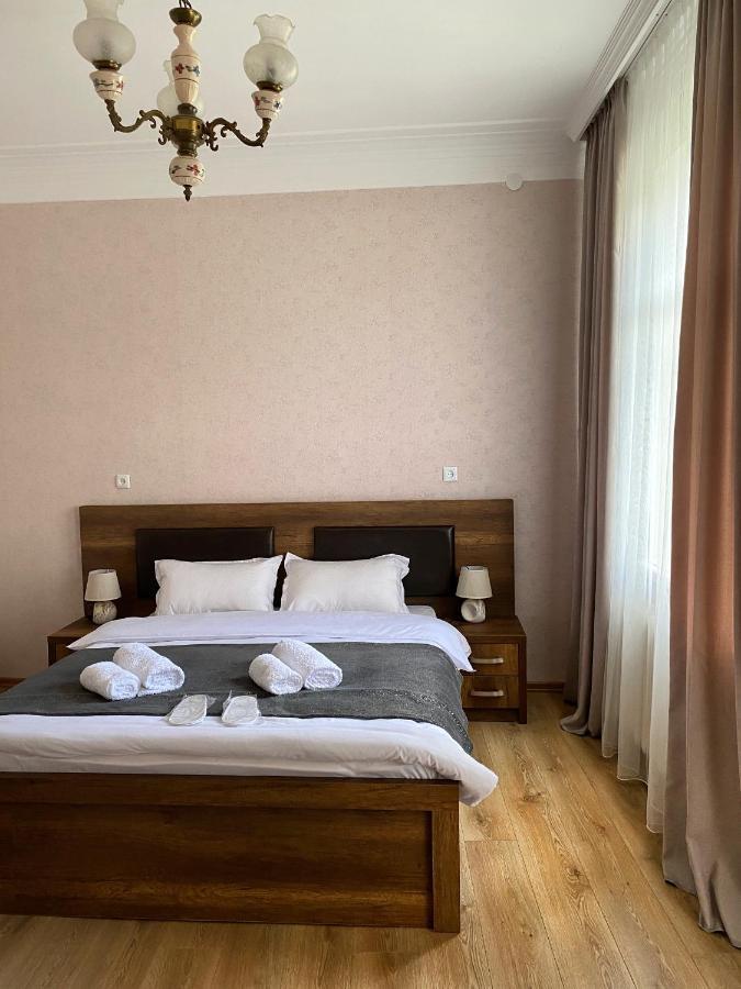 Dato Khetaguri Apartment คัซเบกี ภายนอก รูปภาพ